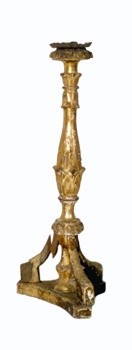 E_B0225A.jpg - Bottega siciliana, Candeliere 4/4, legno inciso e dorato, fine sec. XVIII.