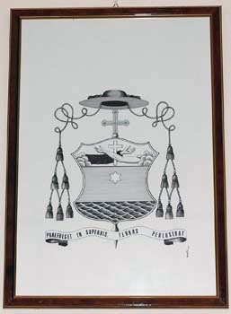 E_B0250a.jpg - Vento T., Stemma del vescovo Giuseppe Maria Maragioglio, dipinto inchiostro di china su cartone, sec. XX.